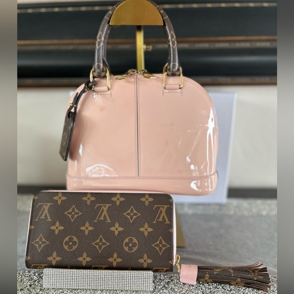 RARE LV Monogram Pink Ballerine with Tassel - Picture 3 of 11